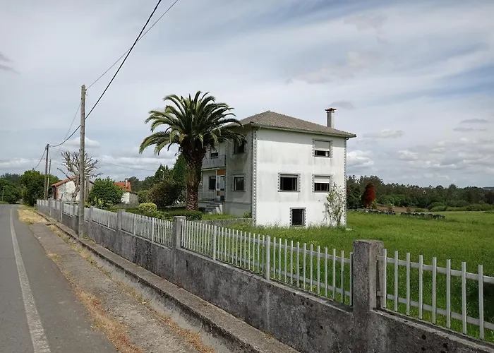 Villa Rica House